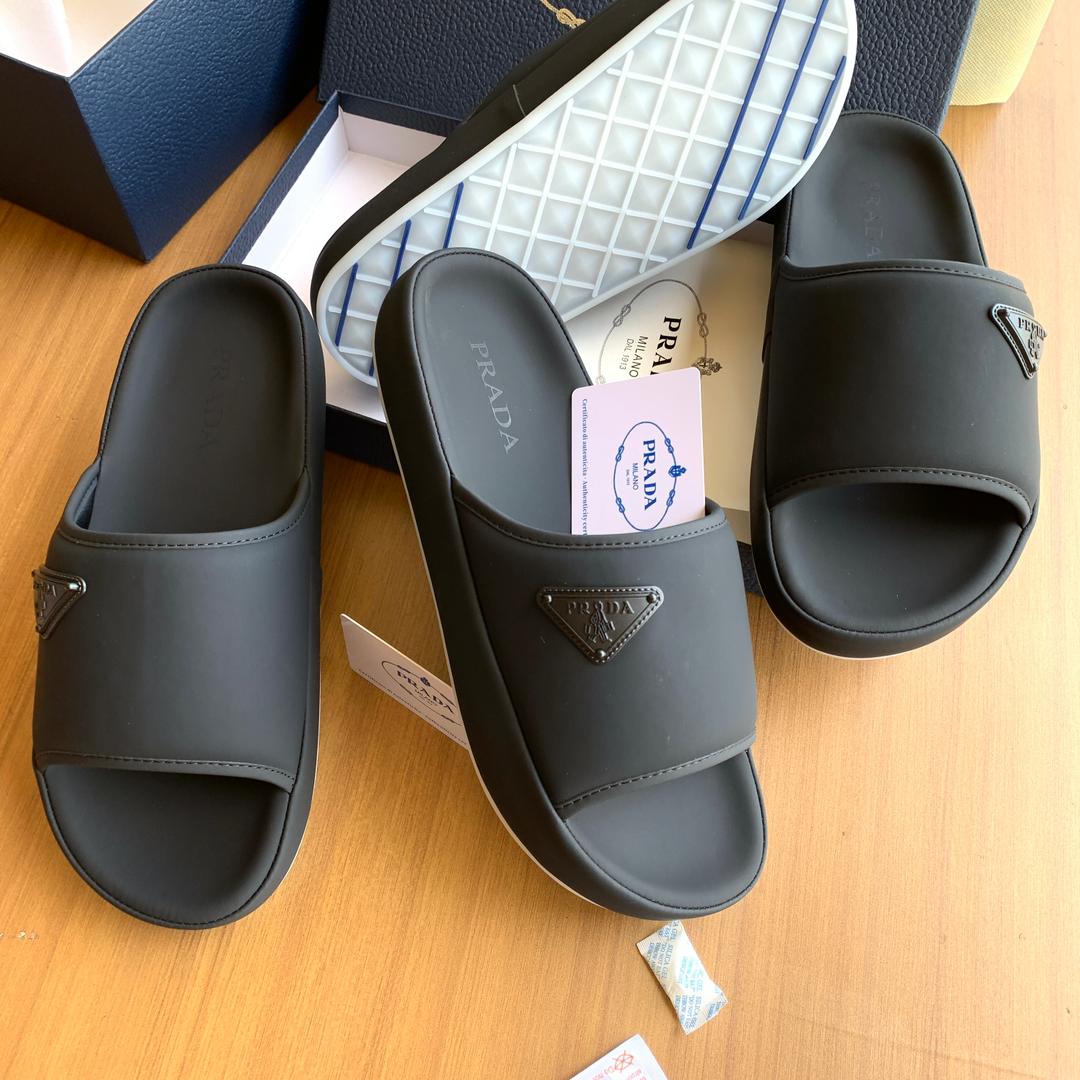 Prada Triangle Logo Slides - All Black Rubber Slides - Stealth Black Badge - Original Box - Size 40-45 - Image 4