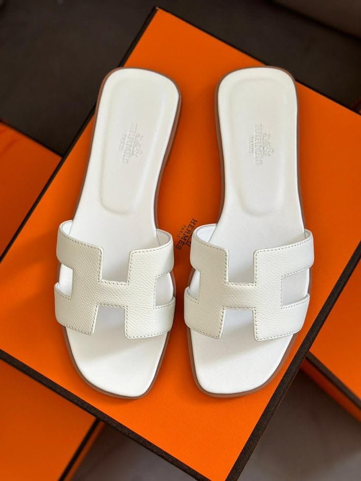 Luxury Hermes Oran Sandals - H-Slipper - Premium Leather - 4 Colors Available - Wine / Black / White / Brown - Image 3
