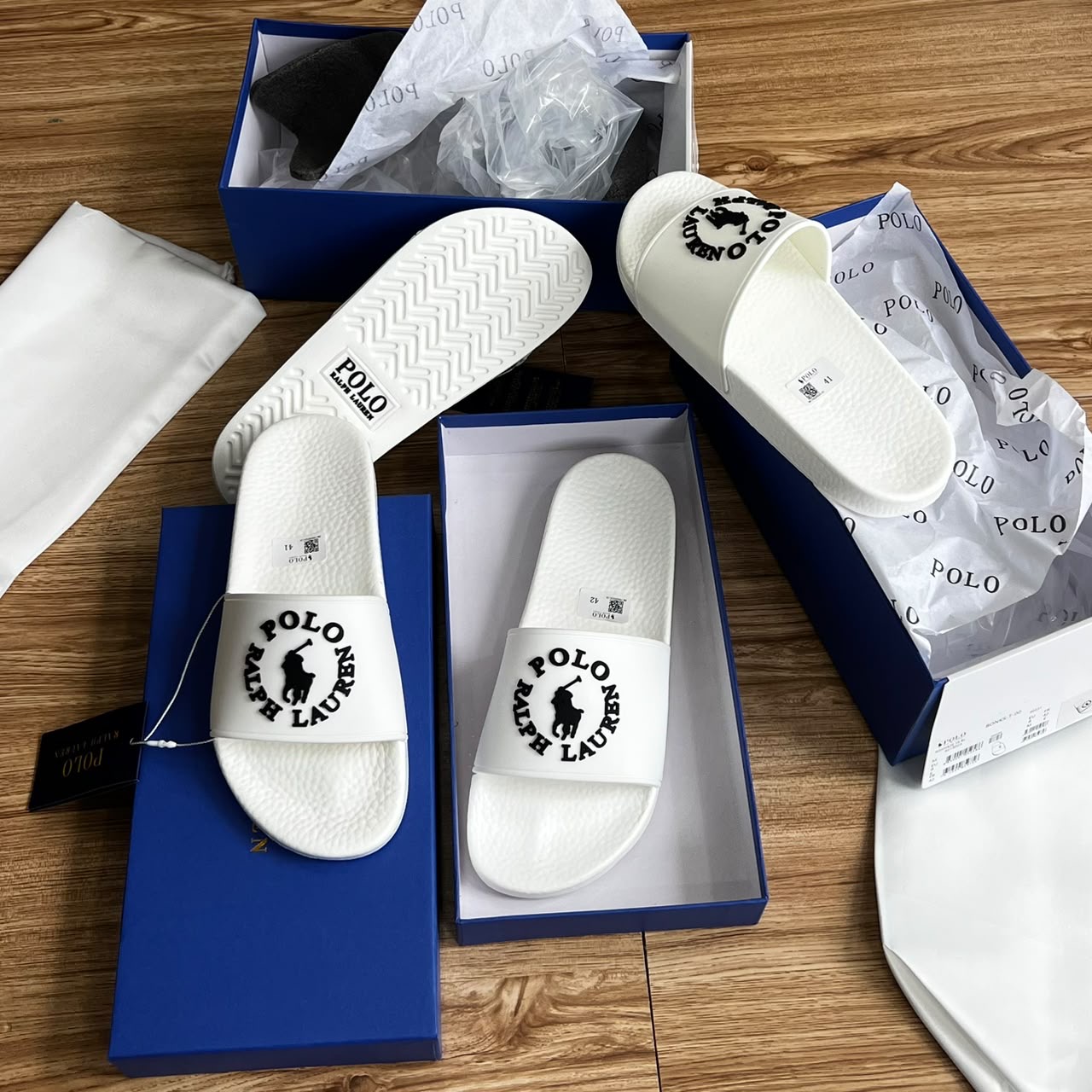 Polo Ralph Lauren Slides - White With Black Circle Logo - Comfort Slides - Original Box - Size 40-45 - Image 4